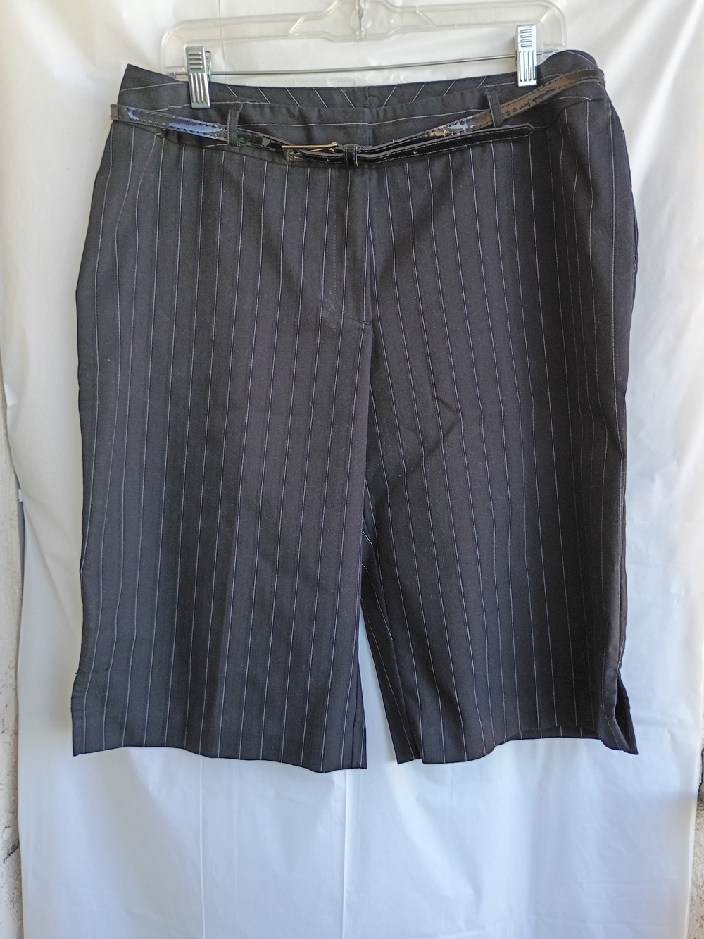 Worthington Black Pinstripe Tailored Dress Shorts - Size 14